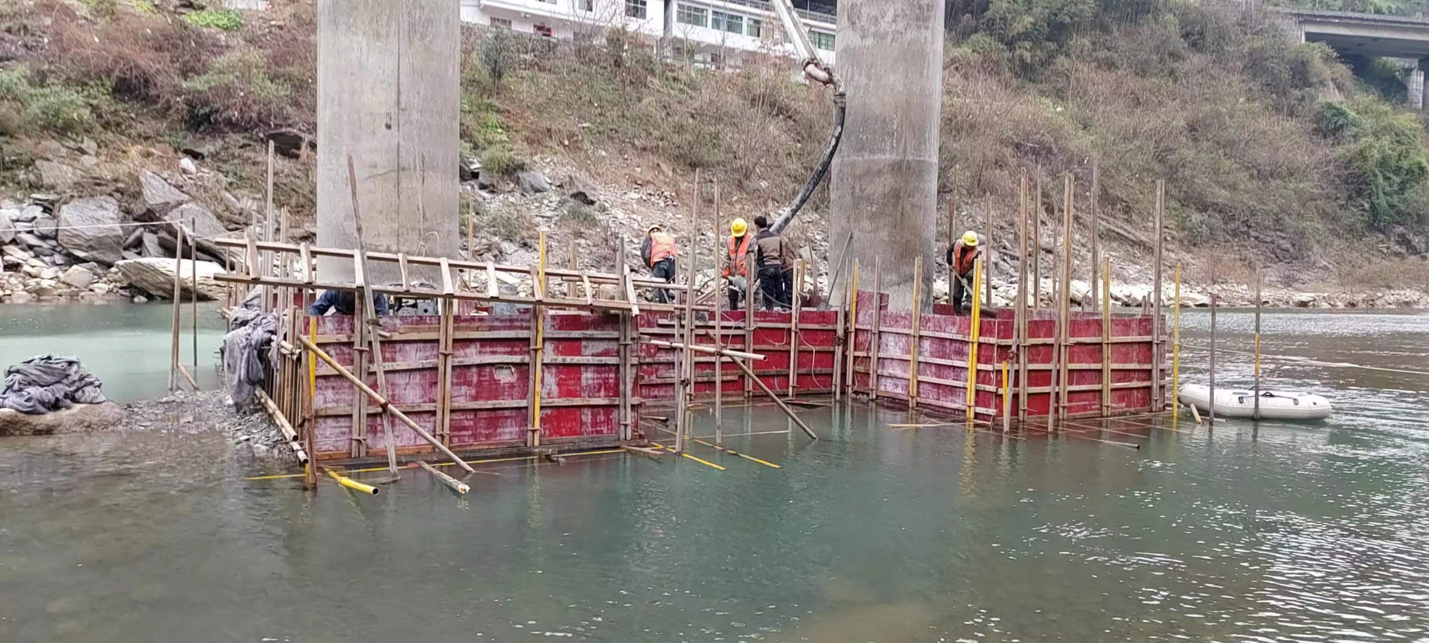 秦皇岛水利工程施工中堤坝渗漏原因以及防渗加固技术